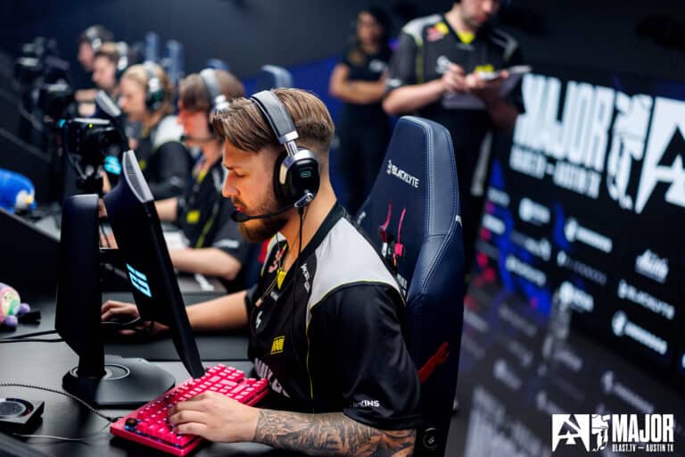 NAVI and jL agree to mutual benching