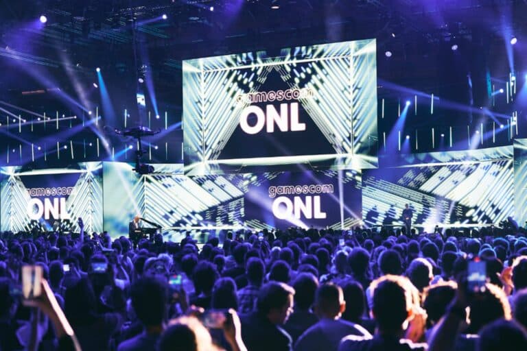 What can esports fans expect at Gamescom 2025?