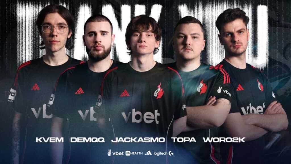 Image of Passion UA CS2 roster posing while wearing jerseys