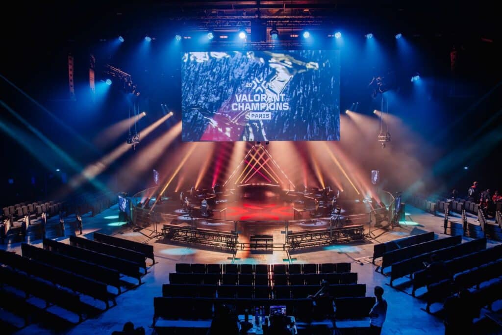 paris champions stage