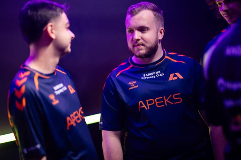 Apeks pauses VALORANT operations