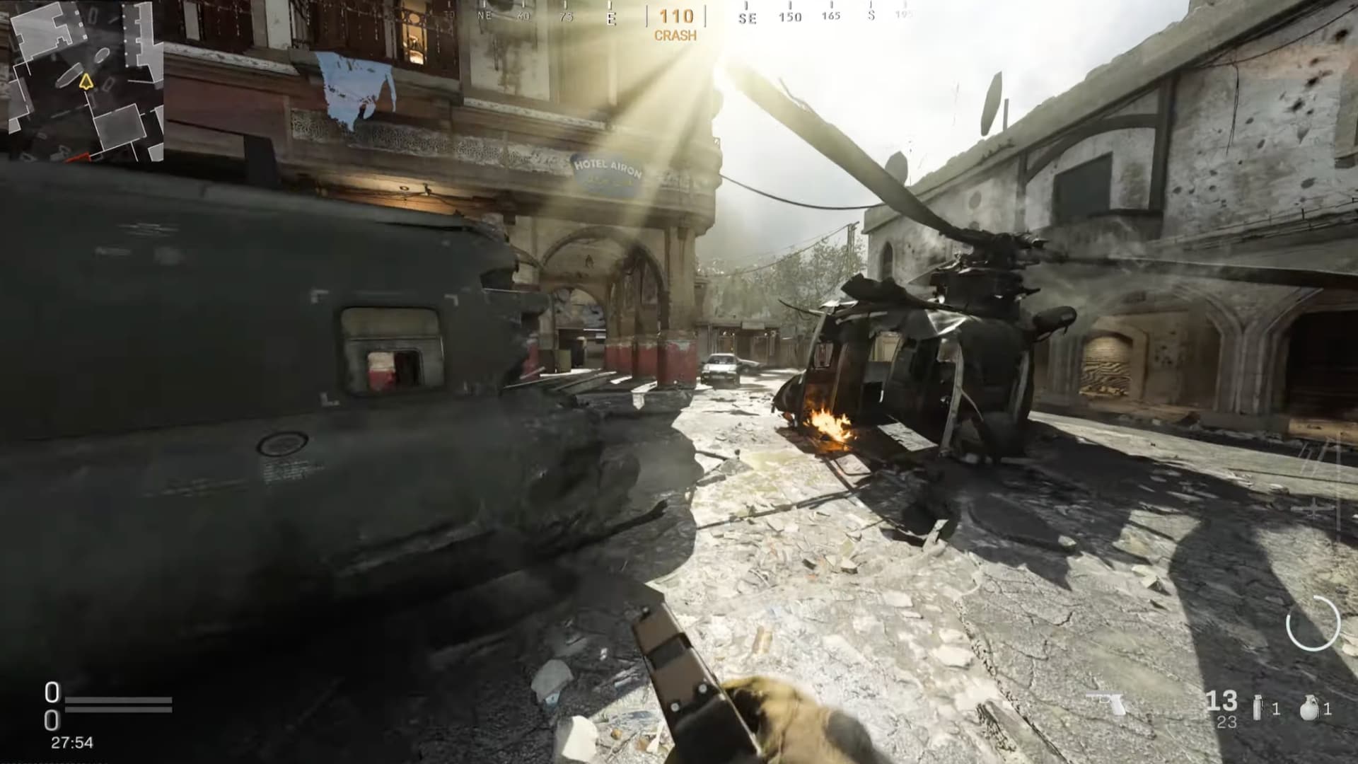 Call of Duty 4: Modern Warfare gameplay in a location named Crash