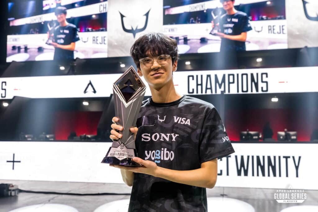 The image shows Han “SangJoon”, a Korean professional Apex Legends player