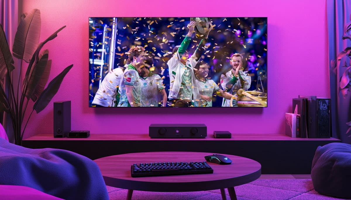 Laxlays the moment of victory for the Team Falcons esports organization at the 2024 Esports World Cup (EWC) tournament, where they became the undisputed champions