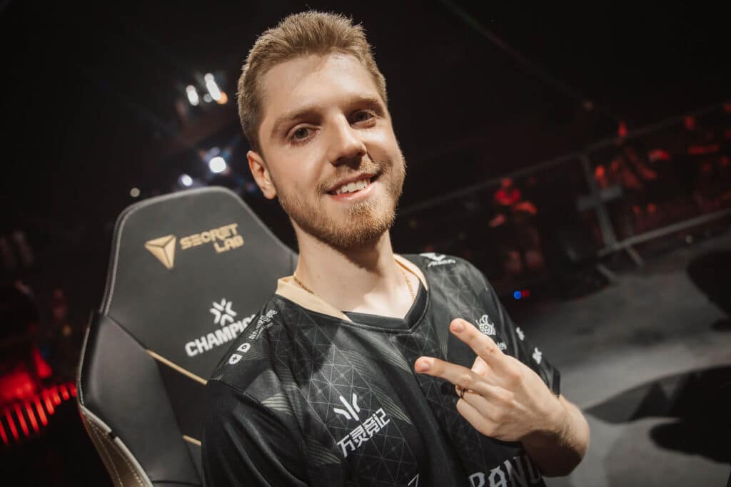 Image of VALORANT player Demon1 posing for photo at VALORANT esports event