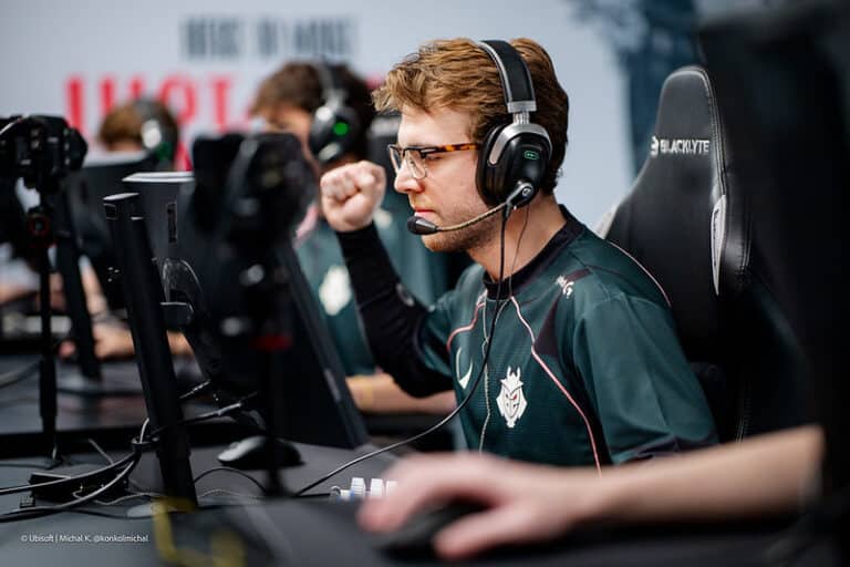 Which teams have made it to the Six Invitational 2026 Playoffs?