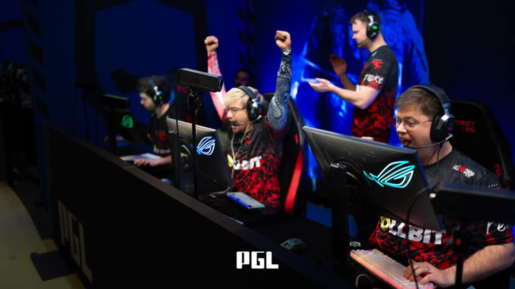 Image of FaZe Clan Counter-Strike players cheering while competing at PGL Cluj-Napoca 2026