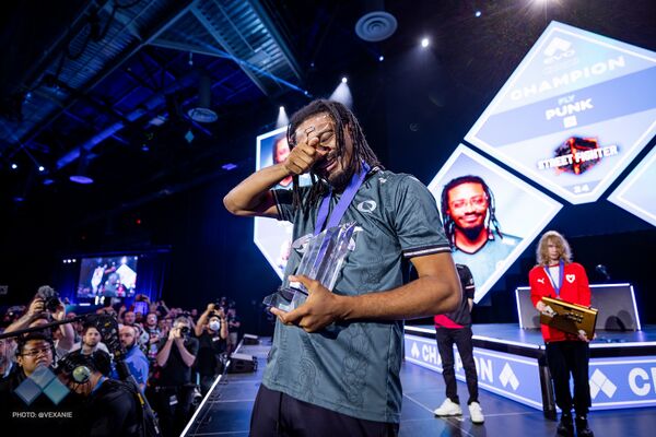 punk wins evo
