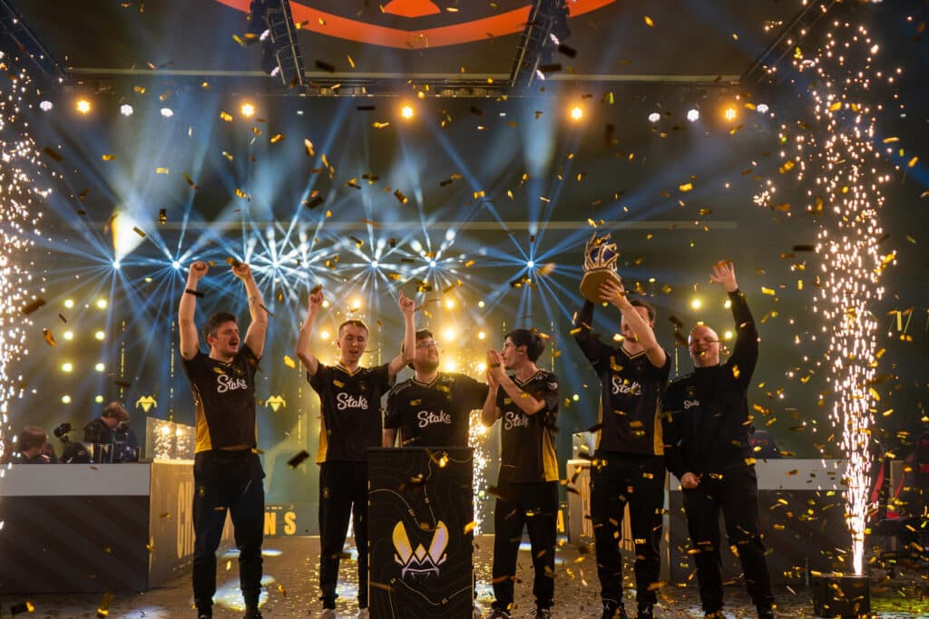 Image of Team Vitality Counter-Strike team celebrating win at PGL Cluj-Napoca 2026