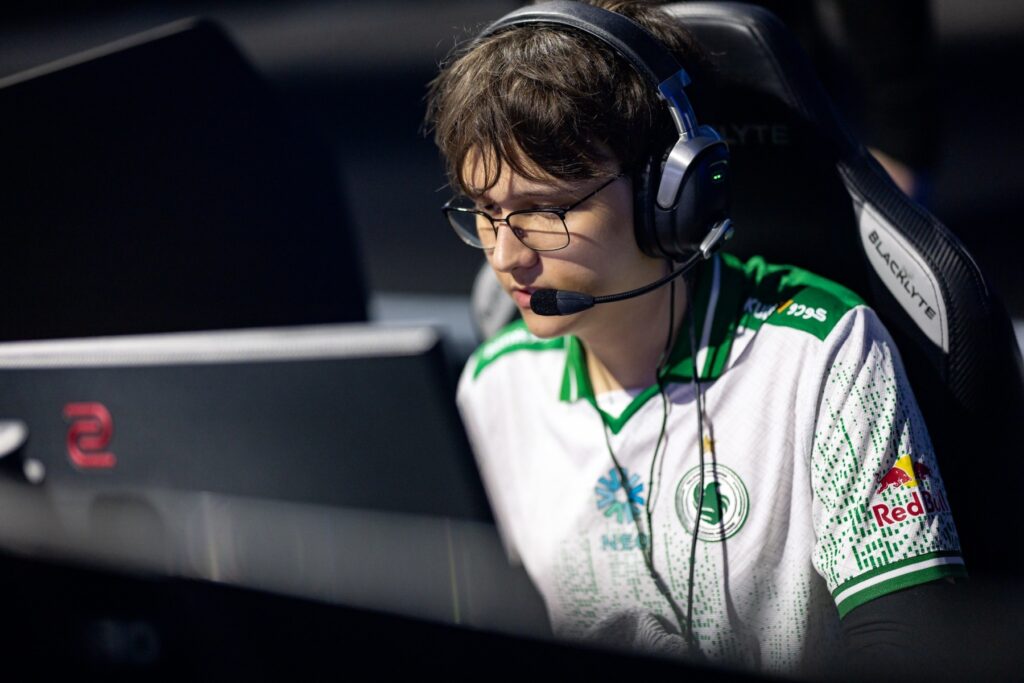 Team Falcons parts ways with Fortnite player Japko